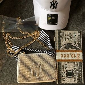 Two shoulder bags with visor hat to match